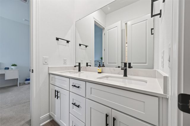 18218 Ellerden Forest Drive, Tomball, TX 77377