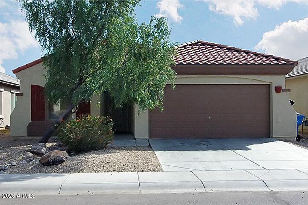 9237 W Milkweed Loop, Phoenix, AZ 85037