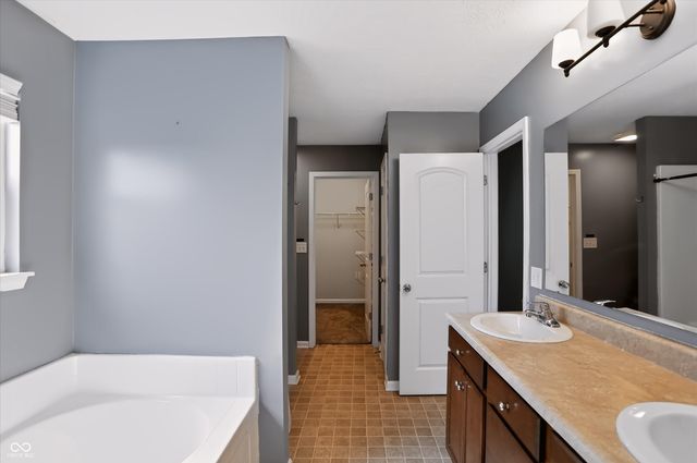 2979 W Sampler Lane, Monrovia, IN 46157