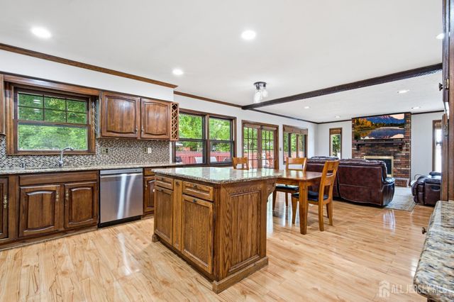 167 Mundy Avenue, Edison, NJ 08820
