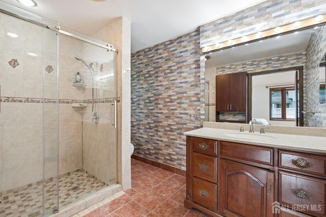 167 Mundy Avenue, Edison, NJ 08820