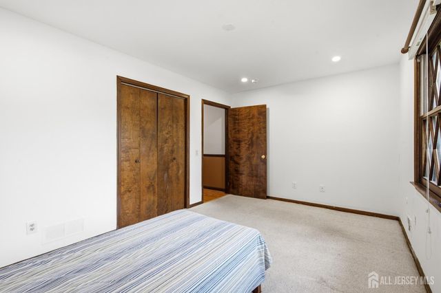 167 Mundy Avenue, Edison, NJ 08820