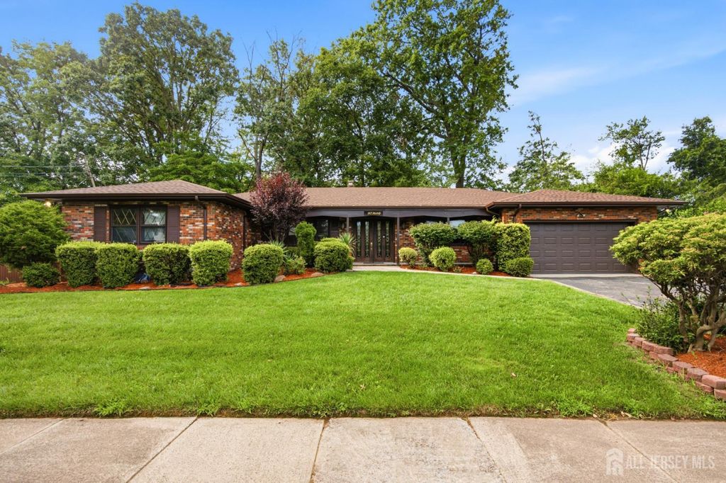 167 Mundy Avenue, Edison, NJ 08820