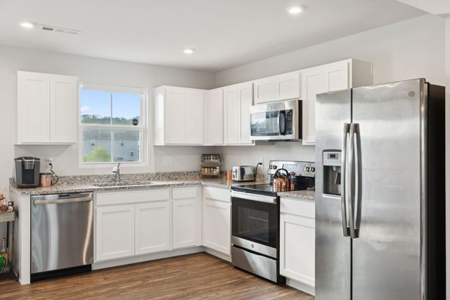 3625 Brookway Dr, Nashville, TN 37207