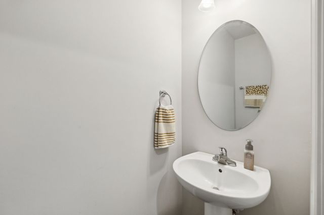 3625 Brookway Dr, Nashville, TN 37207