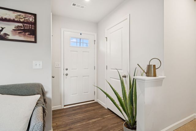 3625 Brookway Dr, Nashville, TN 37207