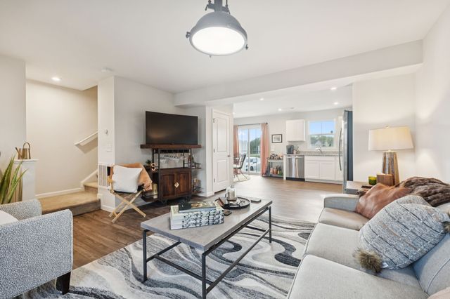 3625 Brookway Dr, Nashville, TN 37207