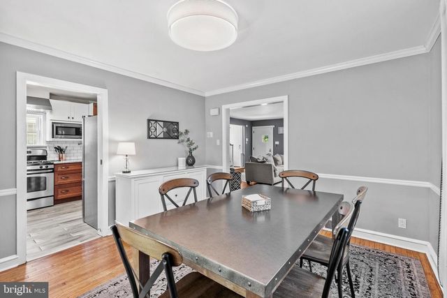 108 E WAVERLY RD, Wyncote, PA 19095