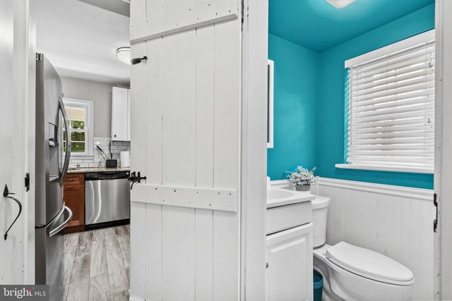 108 E WAVERLY RD, Wyncote, PA 19095