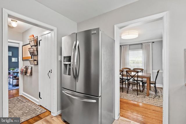 108 E WAVERLY RD, Wyncote, PA 19095