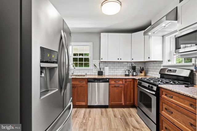 108 E WAVERLY RD, Wyncote, PA 19095