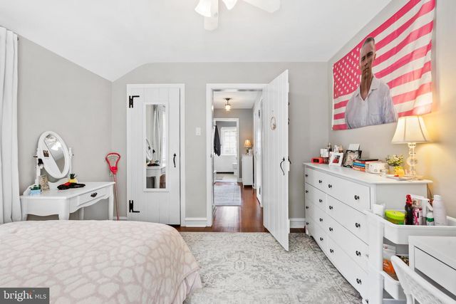 108 E WAVERLY RD, Wyncote, PA 19095