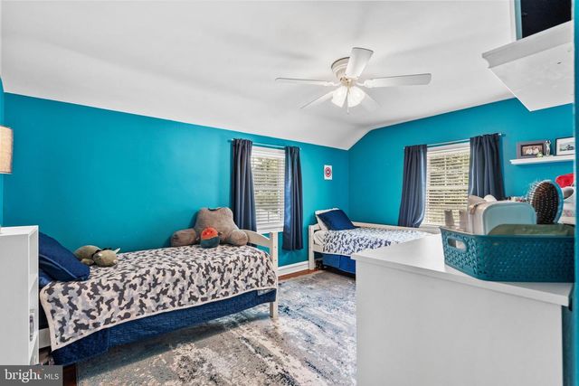 108 E WAVERLY RD, Wyncote, PA 19095