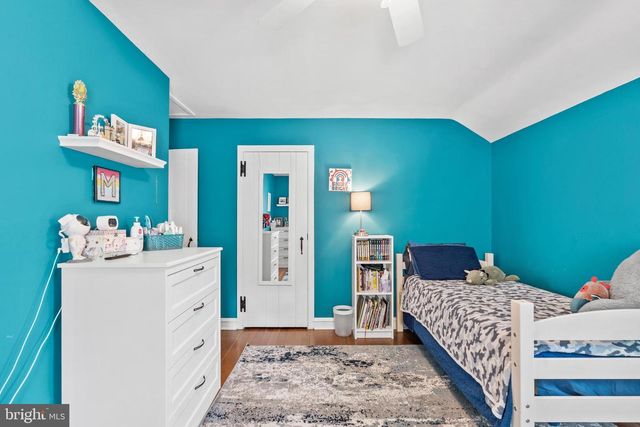 108 E WAVERLY RD, Wyncote, PA 19095