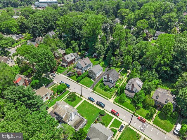108 E WAVERLY RD, Wyncote, PA 19095
