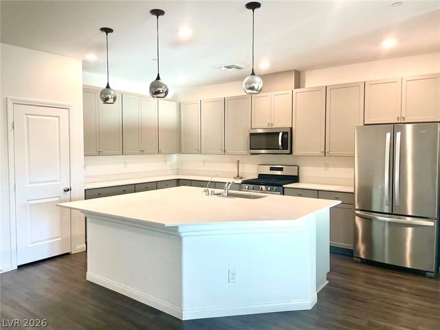 3250 Palindrome Avenue, Henderson, NV 89044