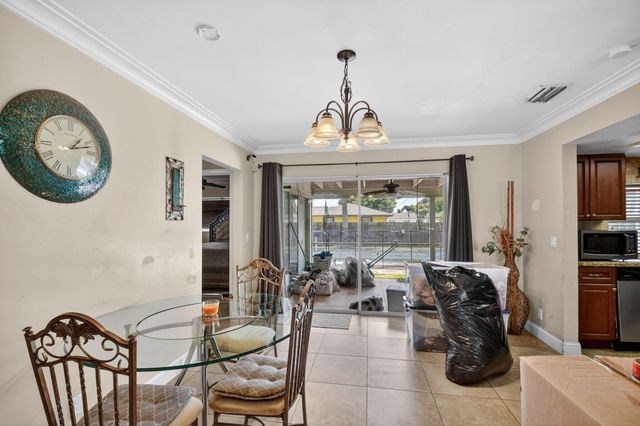 1660 40th Street, West Palm Beach, FL 33407