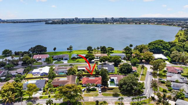 1660 40th Street, West Palm Beach, FL 33407