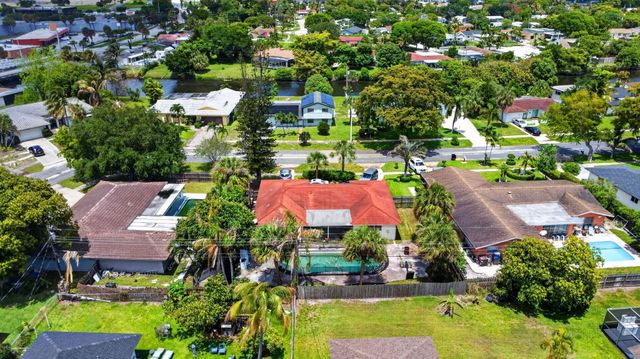 1660 40th Street, West Palm Beach, FL 33407