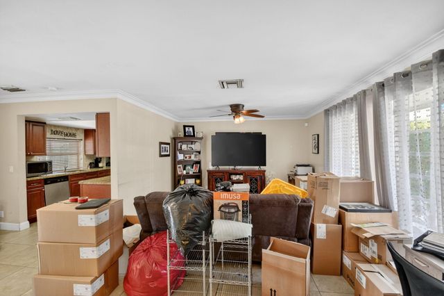 1660 40th Street, West Palm Beach, FL 33407