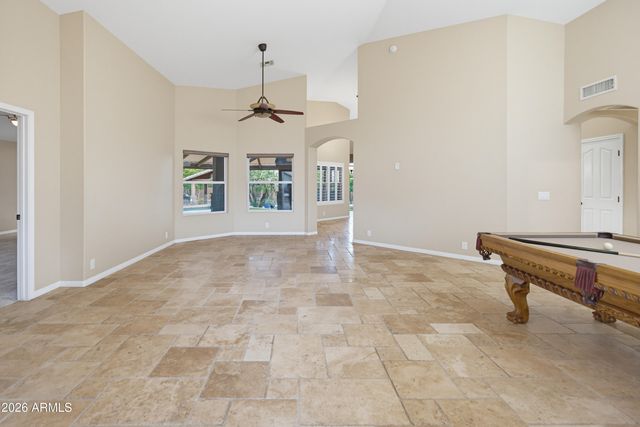 4613 W DESERT HOLLOW Drive, Phoenix, AZ 85083