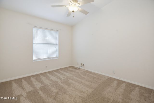 4613 W DESERT HOLLOW Drive, Phoenix, AZ 85083