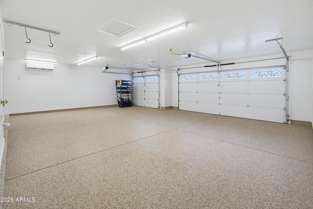 4613 W DESERT HOLLOW Drive, Phoenix, AZ 85083