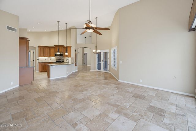 4613 W DESERT HOLLOW Drive, Phoenix, AZ 85083
