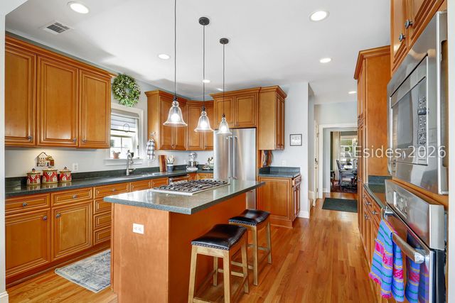 239 Jonesville Rd, Hilton Head Island, SC 29926