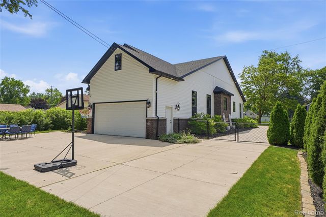 6393 Denton Road, Van Buren Charter Township, MI 48111