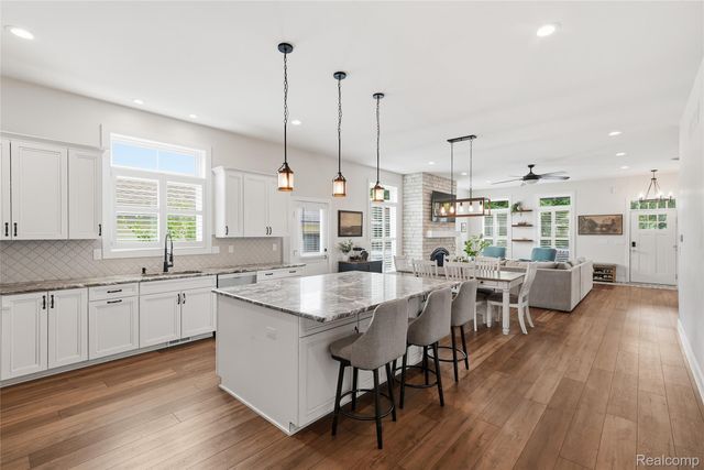 6393 Denton Road, Van Buren Charter Township, MI 48111