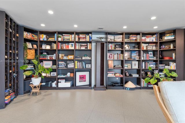 100 Golden Isles Drive 515, Hallandale Beach, FL 33009