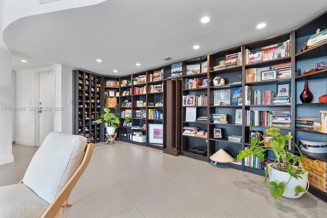 100 Golden Isles Drive 515, Hallandale Beach, FL 33009