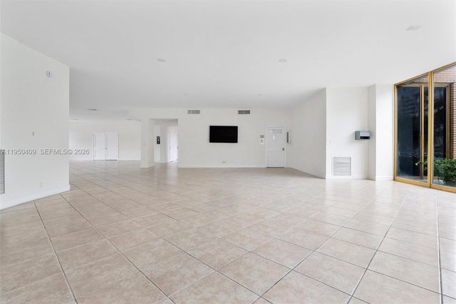 100 Golden Isles Drive 515, Hallandale Beach, FL 33009