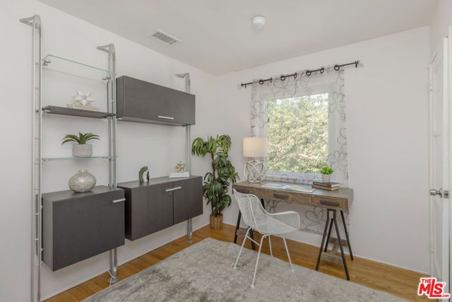 4931 Coolidge Avenue, Los Angeles, CA 90230
