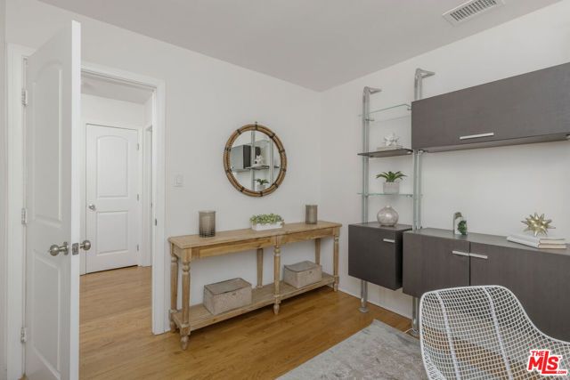 4931 Coolidge Avenue, Los Angeles, CA 90230
