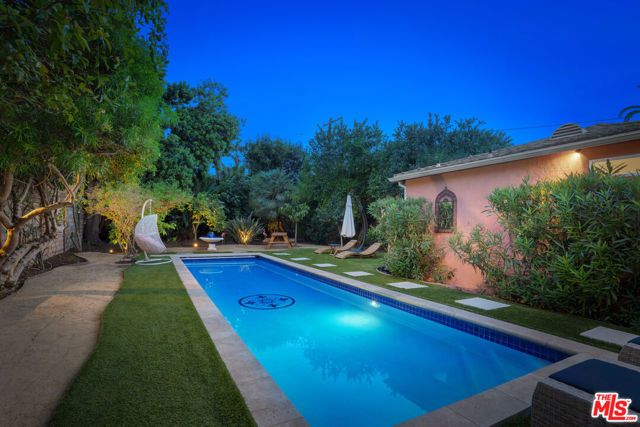 4931 Coolidge Avenue, Los Angeles, CA 90230