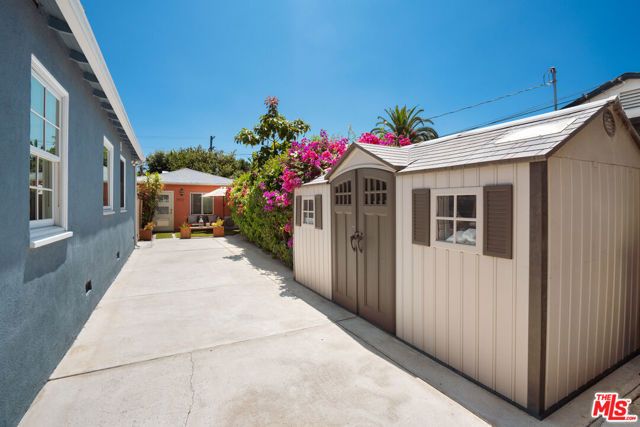 4931 Coolidge Avenue, Los Angeles, CA 90230
