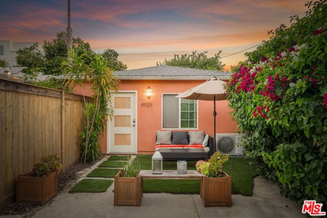 4931 Coolidge Avenue, Los Angeles, CA 90230