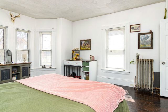95 Hall Avenue, Henniker, NH 03242