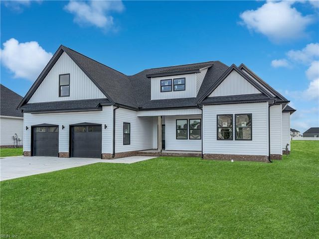 102 Staysail DR, Elizabeth City, NC 27909