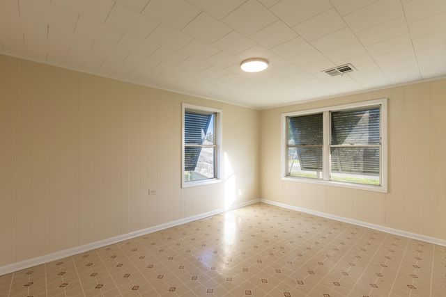 617 Sycamore St, Thibodaux, LA 70301