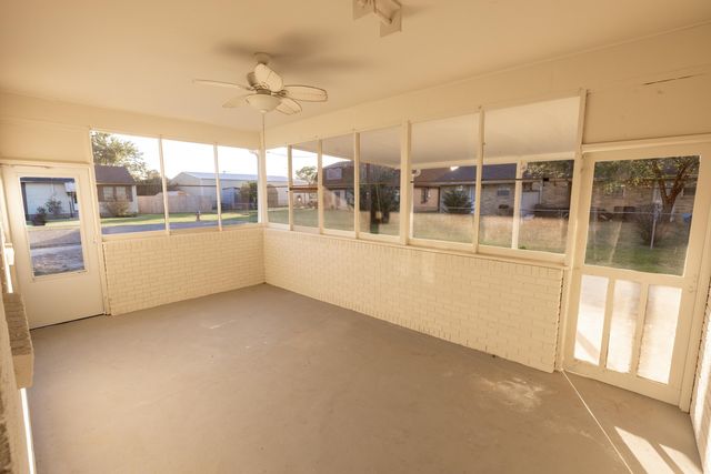 617 Sycamore St, Thibodaux, LA 70301