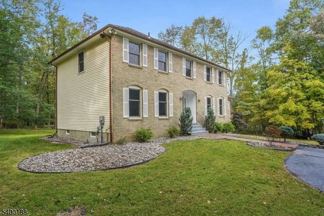 5 Fernwood Rd, Warren Twp., NJ 07059