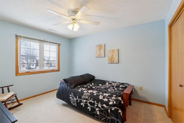 1226 Prairieview Drive NE, Cedar Rapids, IA 52402