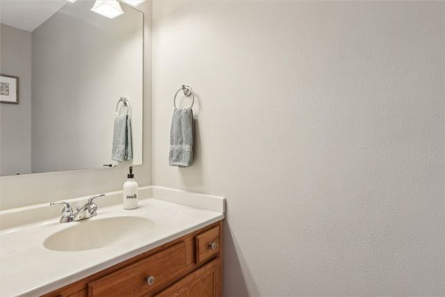 1226 Prairieview Drive NE, Cedar Rapids, IA 52402