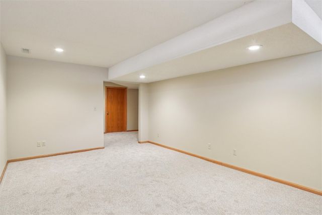 1226 Prairieview Drive NE, Cedar Rapids, IA 52402