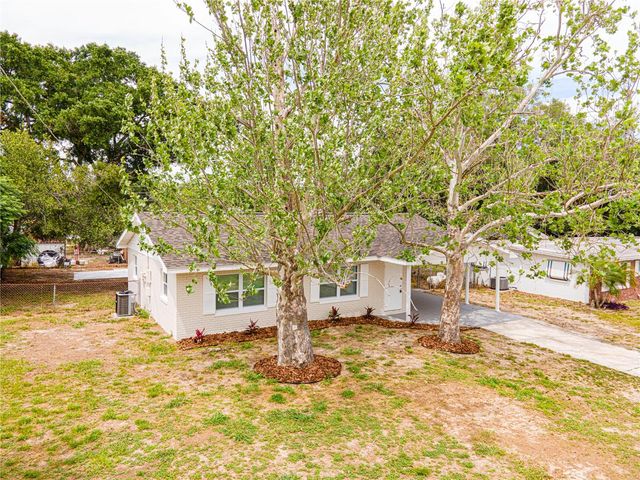 7 TWILIGHT LANE, Winter Haven, FL 33884