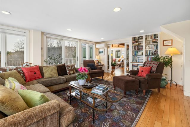 136 Granite Hill Road, Wilmot, NH 03287