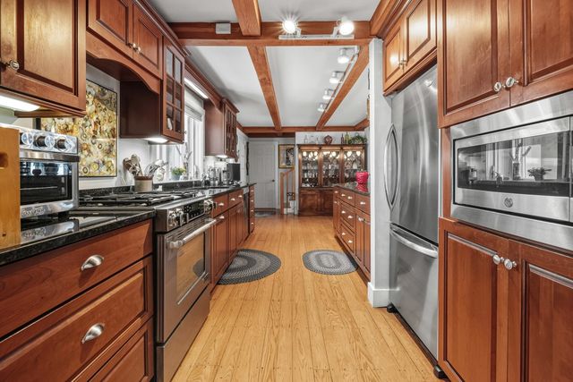 136 Granite Hill Road, Wilmot, NH 03287